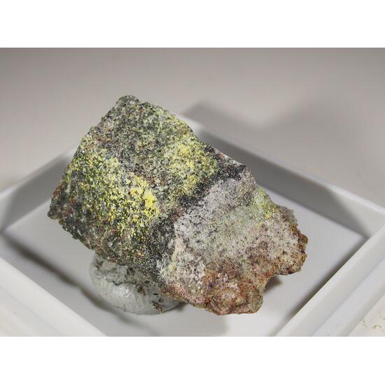 Lecoqite-(Y)