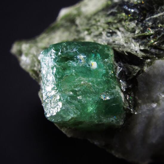 Beryl Var Emerald