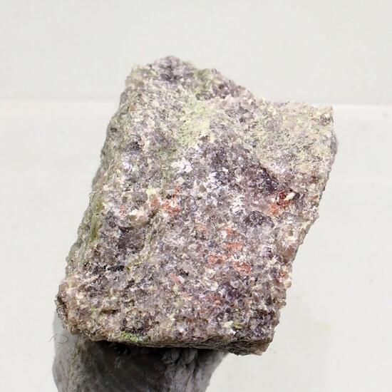 Natrouranospinite