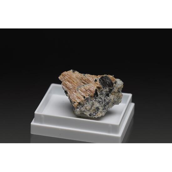 Fenaksite