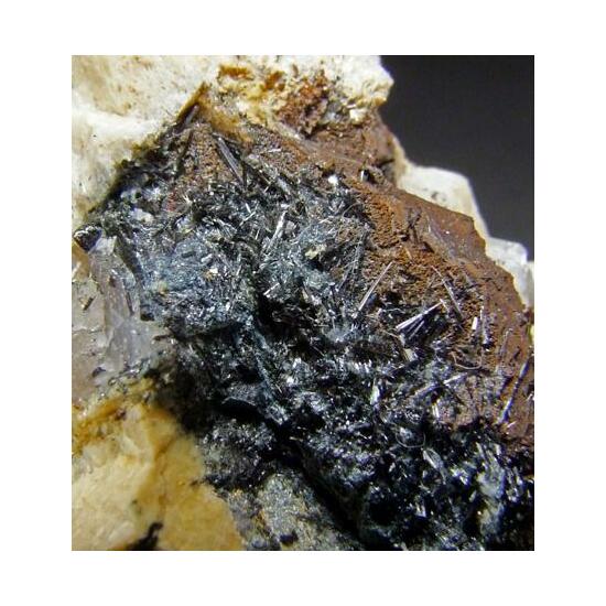 Fluor-schorl & Quartz