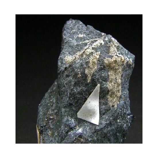 Vitusite-(Ce) Erikite & Lomonosovite