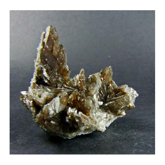 Axinite-(Fe)