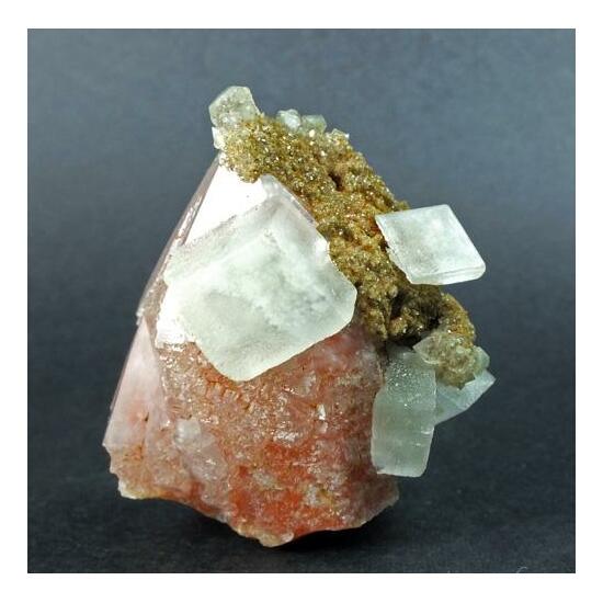 Calcite & Siderite On Hematite Inclusions In Quartz