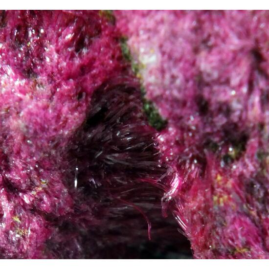 Erythrite