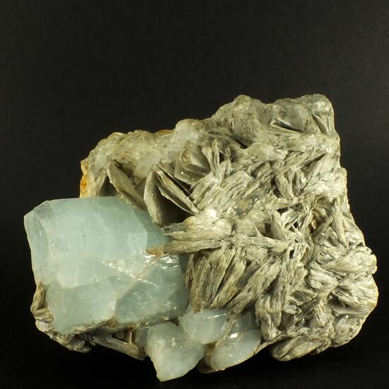 Aquamarine On Muscovite