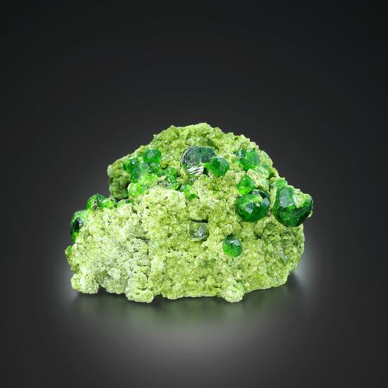 Andradite Var Demantoid