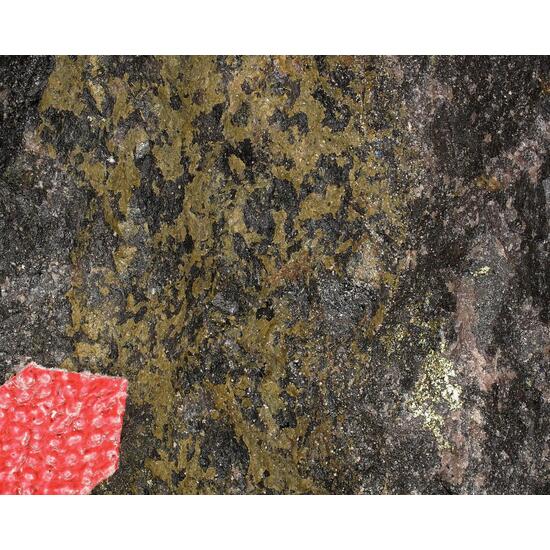 Ferripyrophyllite