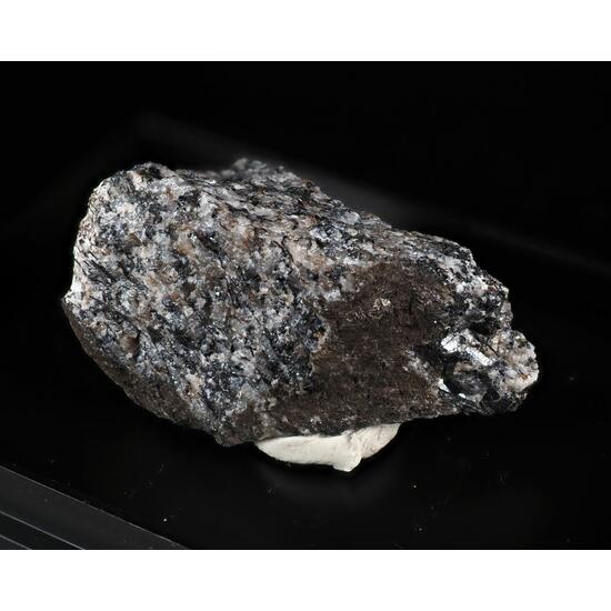 Ganomalite