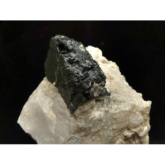 Tantalite-(Mn)