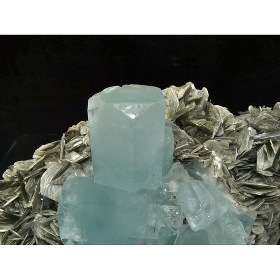 Beryl Var Aquamarine