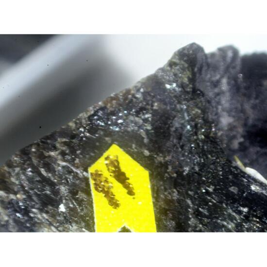 Plumbopalladinite & Chromite