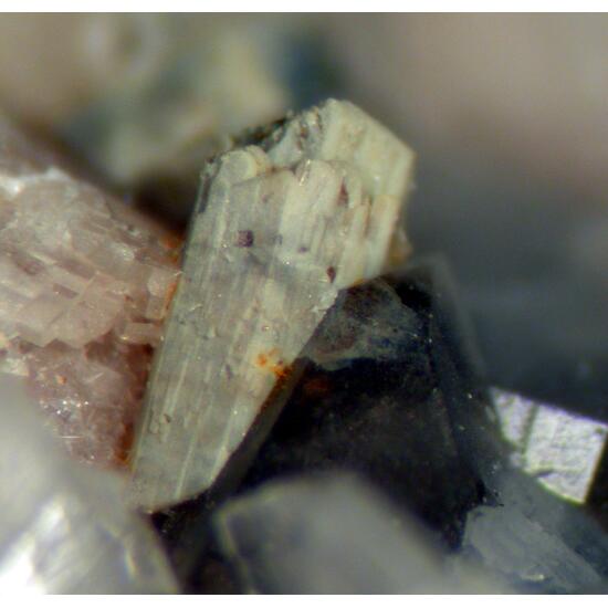 Gadolinite-(Y)