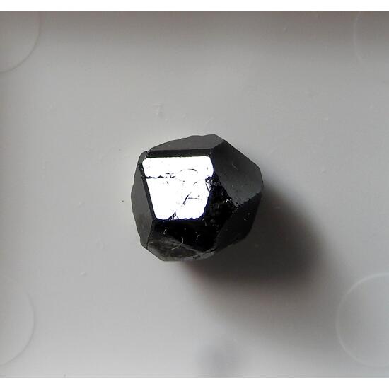 Tapiolite