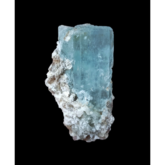 Aquamarine With Muscovite