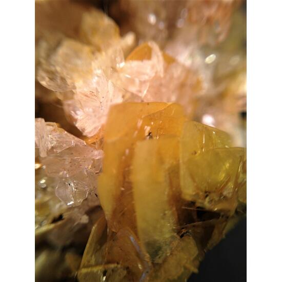 Wulfenite & Calcite