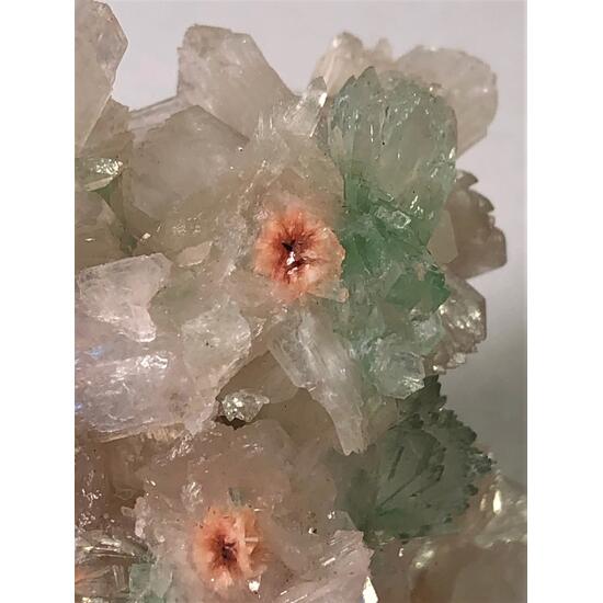 Apophyllite With Stilbite & Heulandite