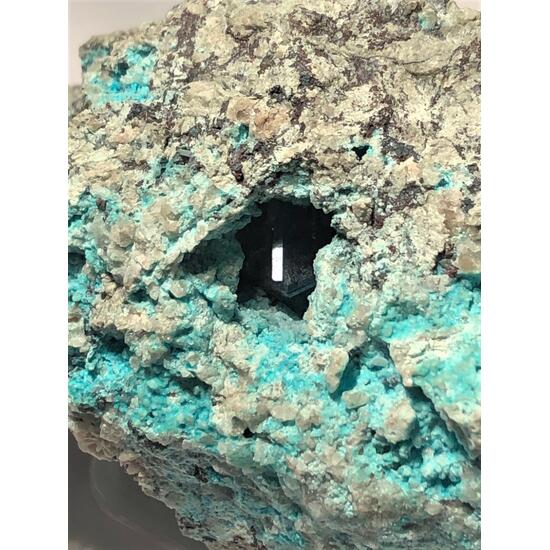 Cuprite With Chrysocolla