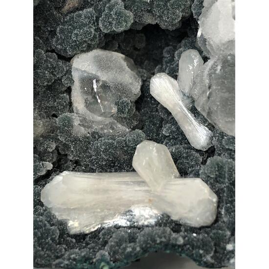 Calcite & Stilbite On Chalcedony