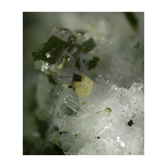 Peatite-(Y) & Ramikite-(Y) & Gobbinsite