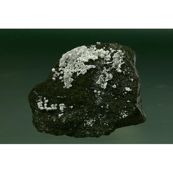 Hydromagnesite