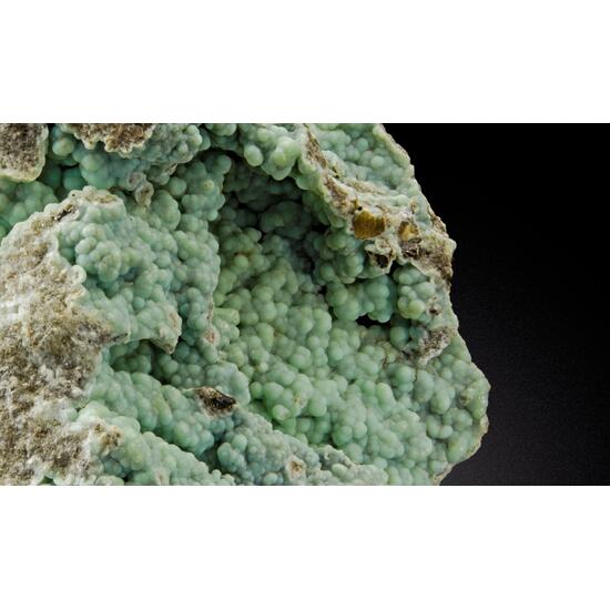 Fluorapatite