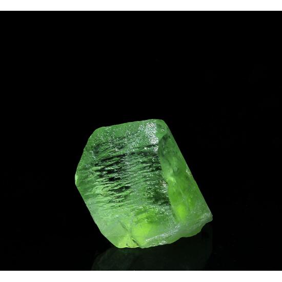 Forsterite Var Peridot