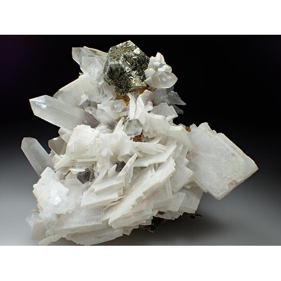 Baryte Quartz & Pyrite