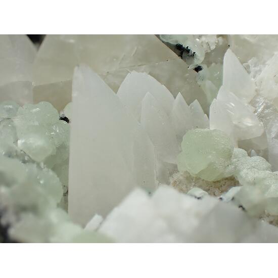 Prehnite Julgoldite & Calcite