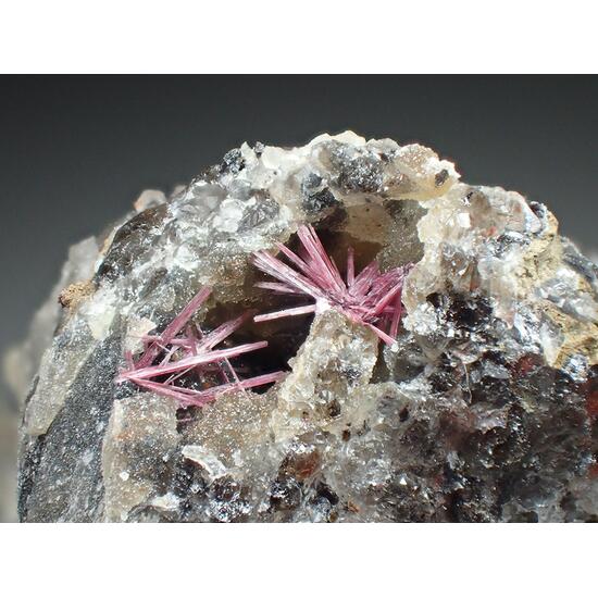 Erythrite