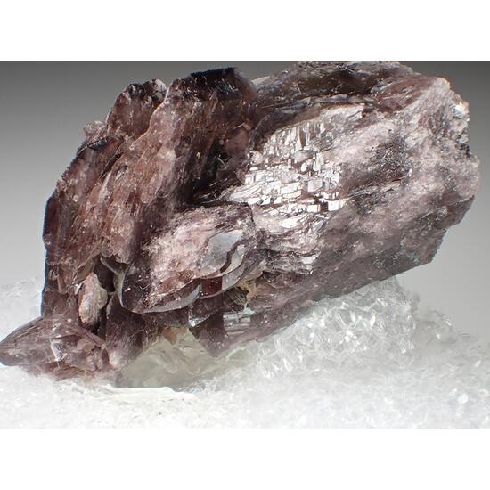 Axinite-(Fe)