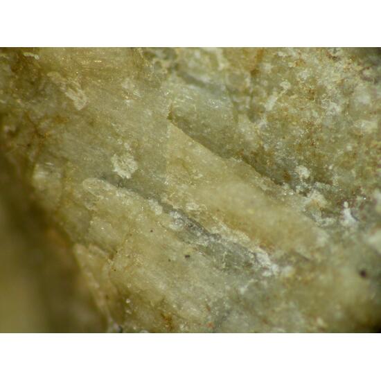 Clinozoisite-(Sr)