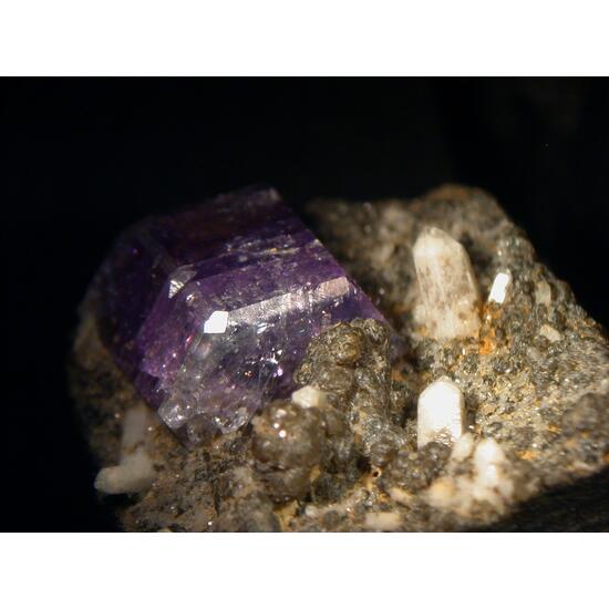 Fluorapatite