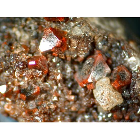 Gahnite & Hodgkinsonite & Hydrotalcite