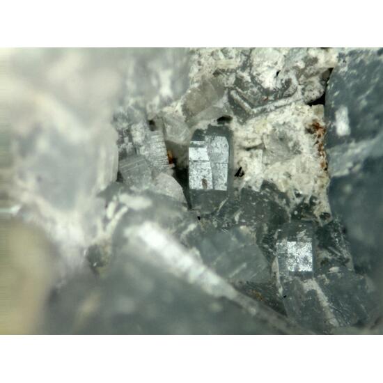 Leucosphenite