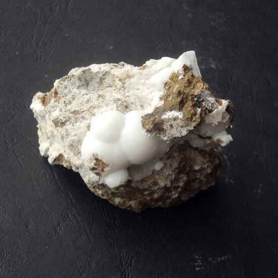 Tetranatrolite