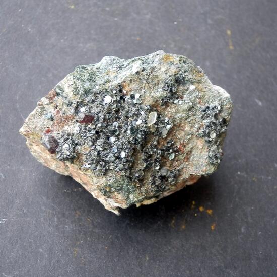 Titanite & Garnet & Chlorite