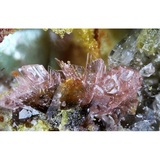 Erythrite Metanováčekite & Gersdorffite