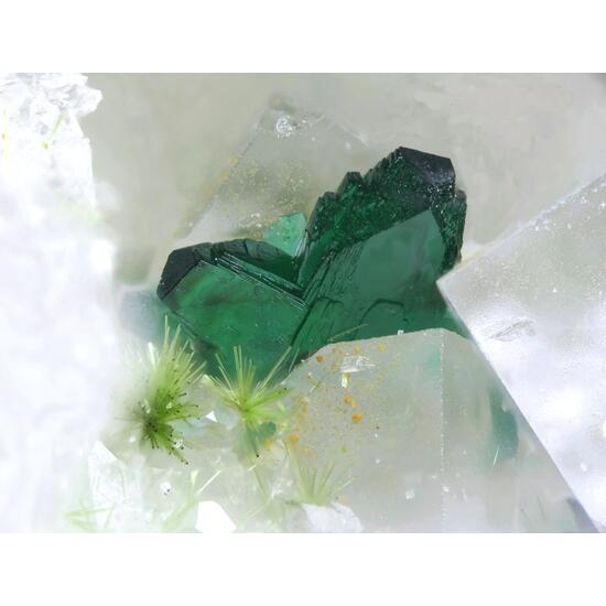 Cornwallite & Agardite-(Ce)