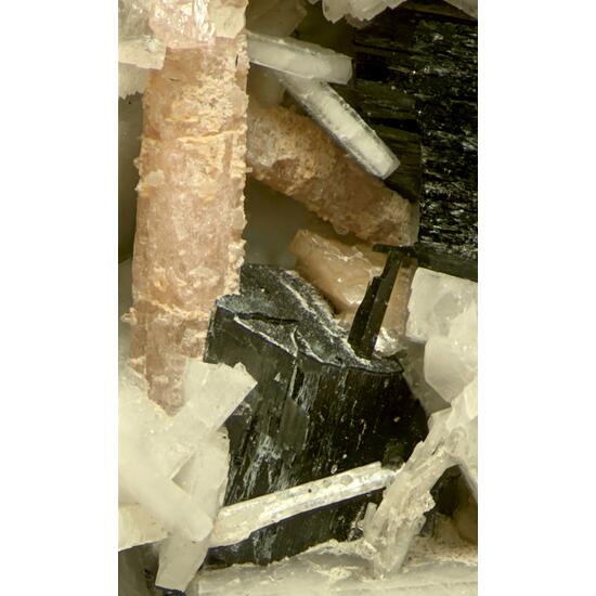 Elpidite & Petersenite-(Ce) With Arfvedsonite On Aegirine & Fluorapatite