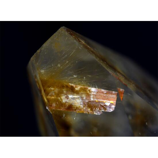 Quartz With Brookite & Rutile Inclusions