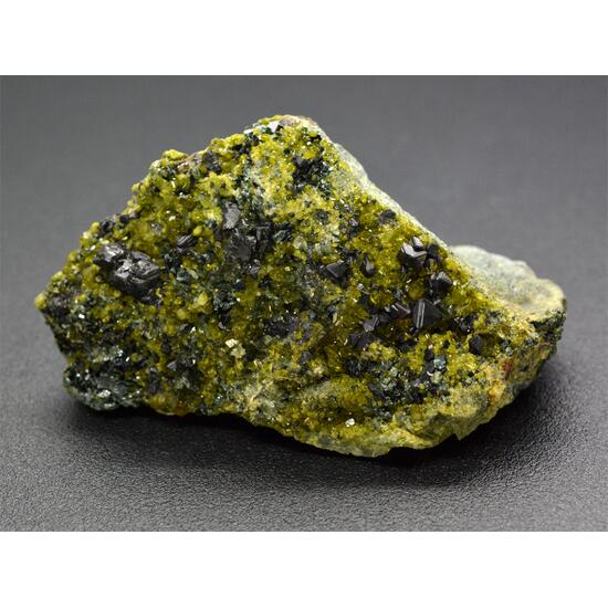 Magnetite With Epidote