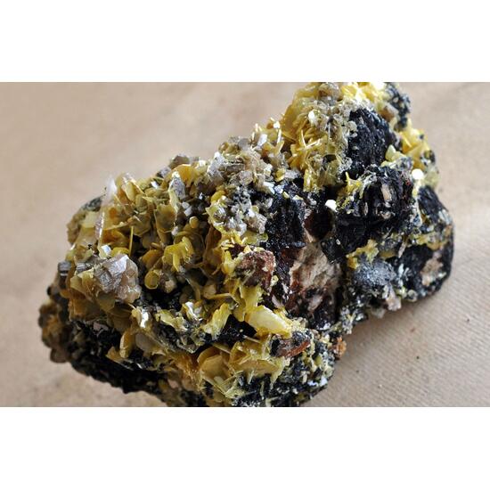 Pyromorphite & Wulfenite