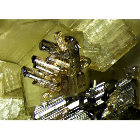 Rutile & Siderite