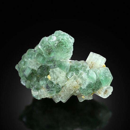 Fluorite With Beryl Var Goshenite