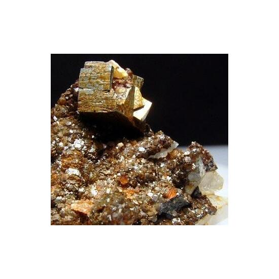 Childrenite Siderite & Pyrite