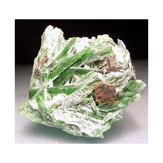 Chrome-Tremolite