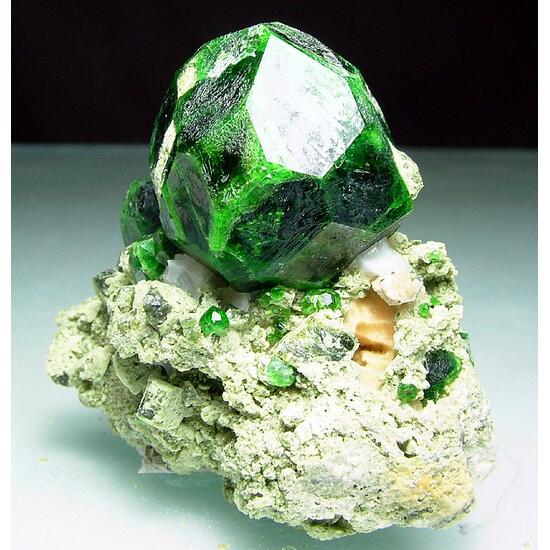 Demantoid