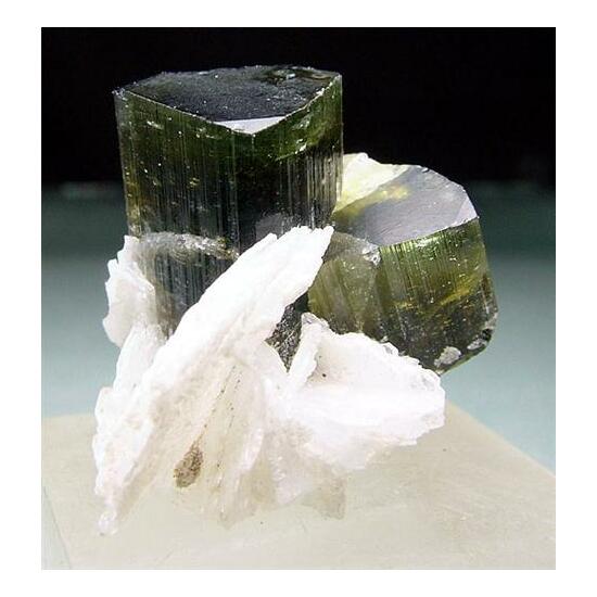 Elbaite With Cleavelandite