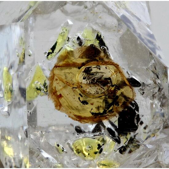 Quartz With Hydrocarbon Inclusions